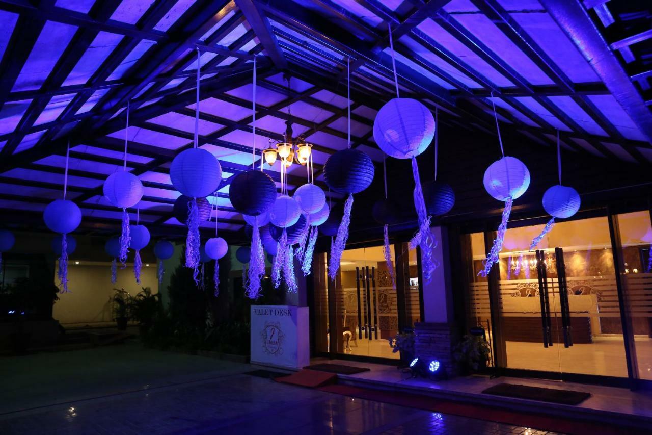Jalsa Resort Indore Exterior foto